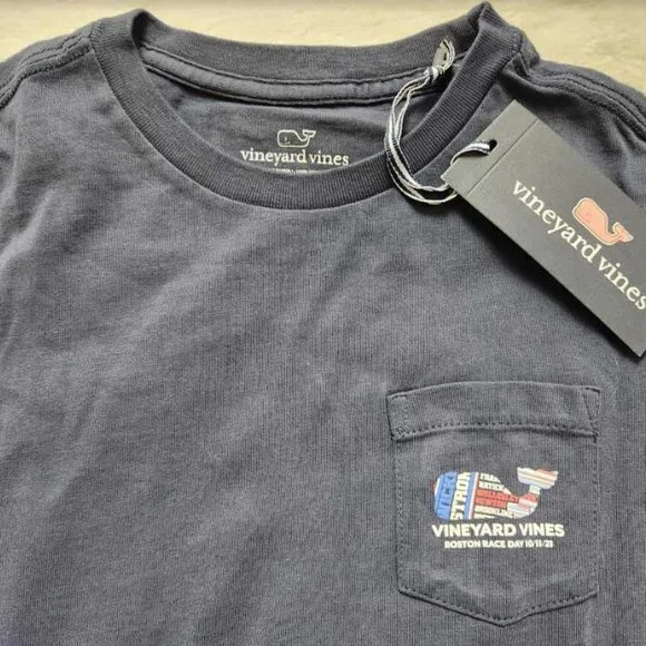 New boys Vineyard Vines 2021 Boston Marathon wicked strong long sleeve tee - Picture 5 of 6